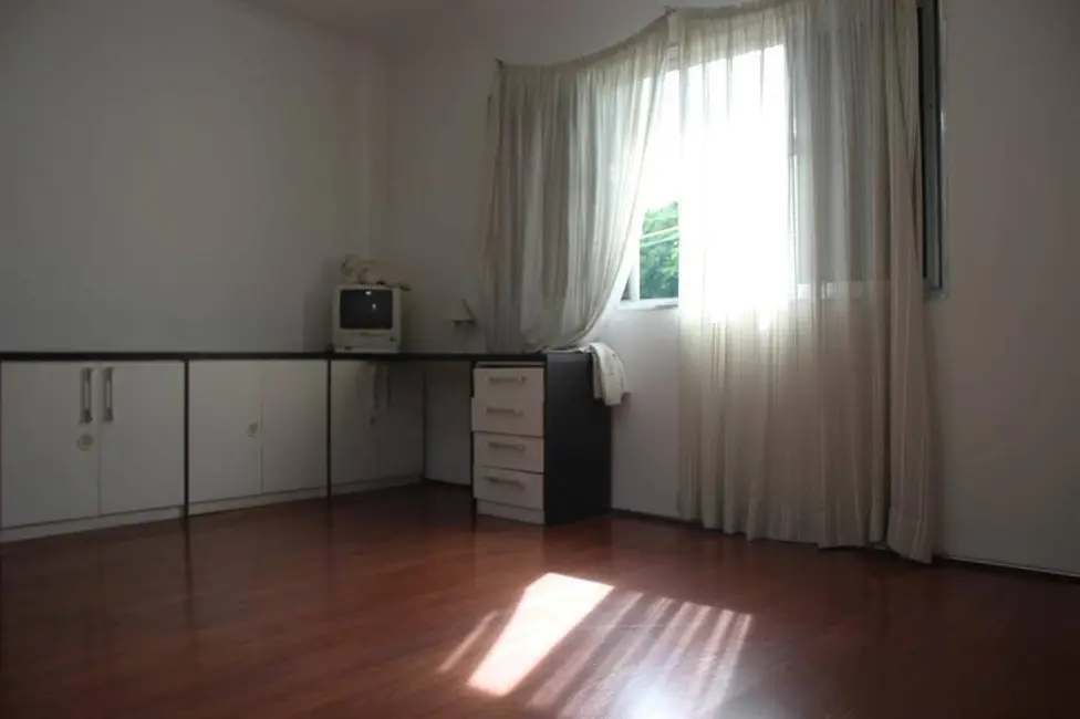 Casa com 3 quartos à venda e para alugar, 390m2 em Jardim São Paulo(Zona Norte), São Paulo - SP - imagem 2 Foto 2 de Casa com 3 quartos à venda e para alugar, 390m2 em Jardim São Paulo(Zona Norte), São Paulo - SP
