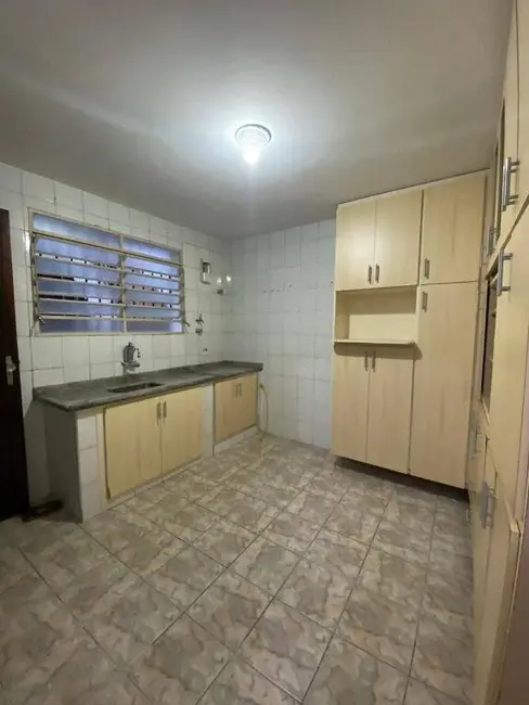 Sobrado com 2 quartos à venda, 110m2 em Jardim Mangalot, São Paulo - SP - imagem 3 Foto 3 de Sobrado com 2 quartos à venda, 110m2 em Jardim Mangalot, São Paulo - SP