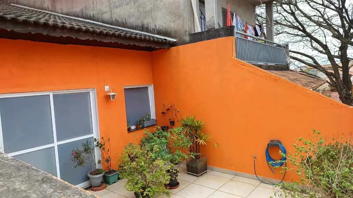 Foto 1 de Sobrado com 3 quartos à venda, 220m2 em Jardim Adelfiore, São Paulo - SP
