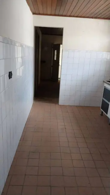 Foto 3 de Casa com 2 quartos à venda, 220m2 em Vila Clarice, São Paulo - SP