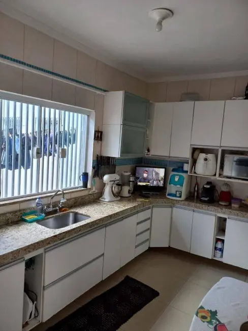 Casa com 3 quartos à venda, 219m2 em Jardim Maristela, São Paulo - SP - imagem 8 Foto 8 de Casa com 3 quartos à venda, 219m2 em Jardim Maristela, São Paulo - SP