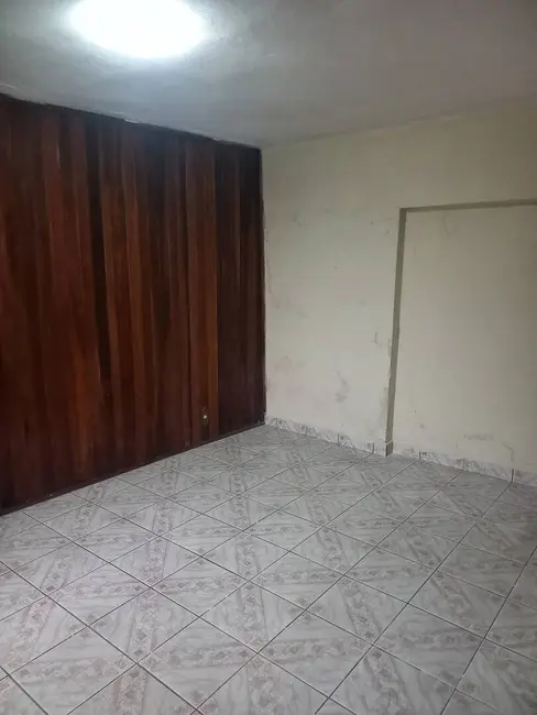 Foto 1 de Casa com 2 quartos para alugar, 250m2 em Piqueri, São Paulo - SP