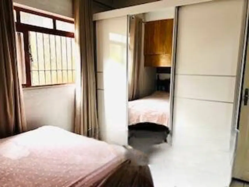 Foto 2 de Sobrado com 2 quartos à venda, 151m2 em Vila Paiva, São Paulo - SP