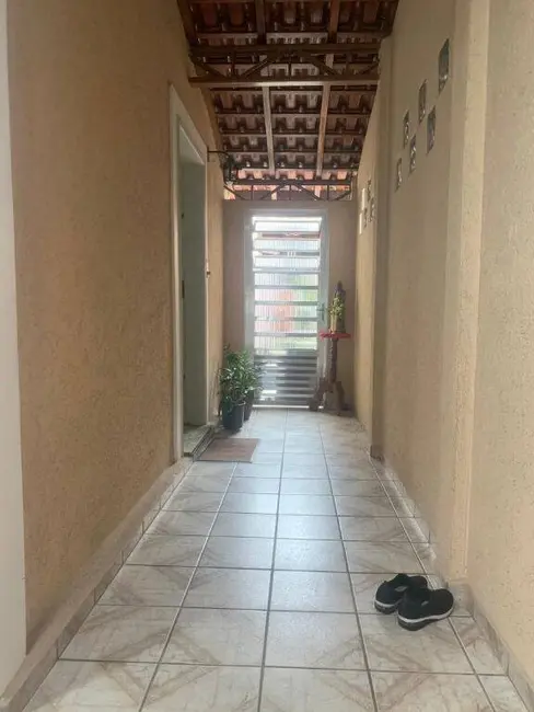 Foto 2 de Casa com 2 quartos à venda, 125m2 em Conjunto Residencial Vista Verde, São Paulo - SP