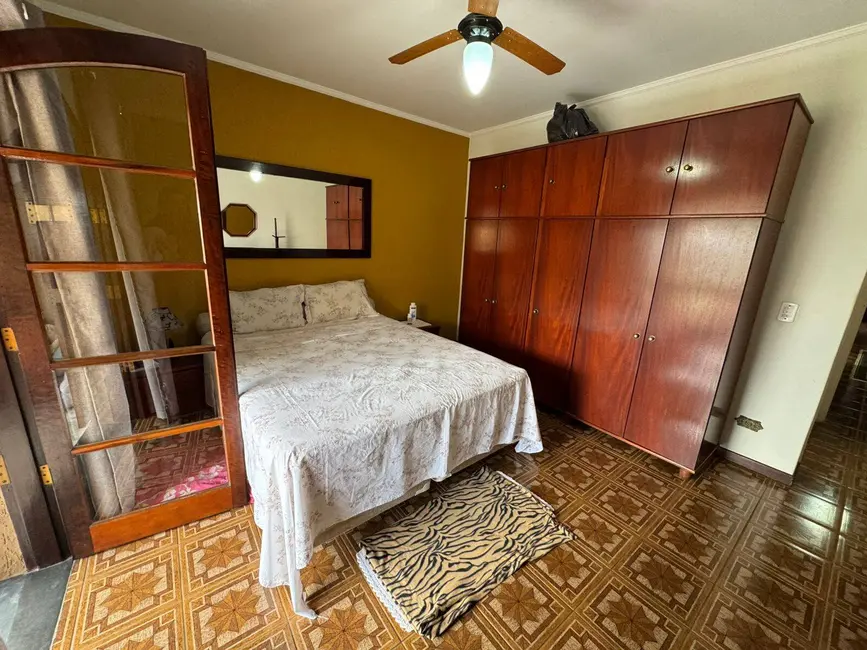 Foto 5 de Sobrado com 3 quartos à venda, 200m2 em Vila Santa Delfina, São Paulo - SP
