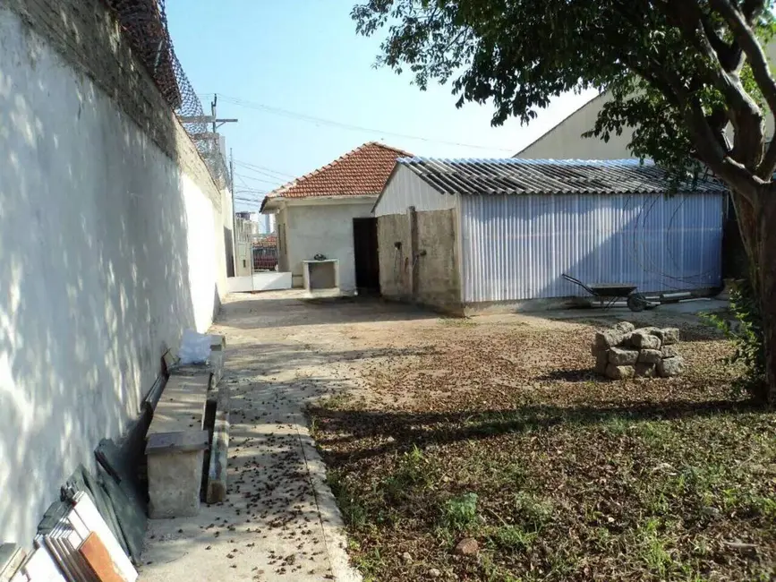 Foto 3 de Terreno / Lote à venda, 326m2 em Piqueri, São Paulo - SP