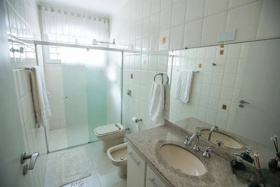 Casa com 4 quartos à venda, 350m2 em Piqueri, São Paulo - SP - imagem 8 Foto 8 de Casa com 4 quartos à venda, 350m2 em Piqueri, São Paulo - SP