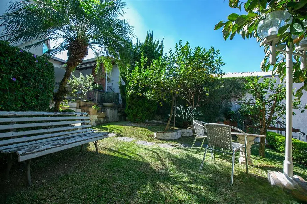 Casa com 4 quartos à venda, 350m2 em Piqueri, São Paulo - SP - imagem 3 Foto 3 de Casa com 4 quartos à venda, 350m2 em Piqueri, São Paulo - SP