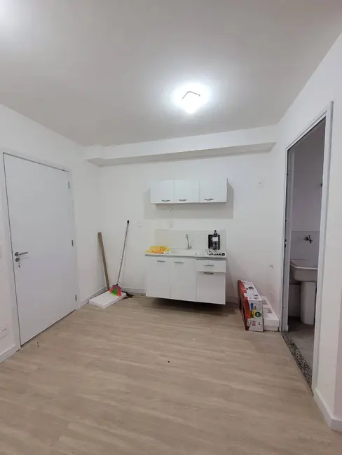 Foto 2 de Apartamento com 2 quartos para alugar, 38m2 em Vila Brasilândia, São Paulo - SP