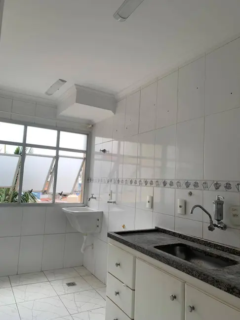 Foto 2 de Apartamento com 2 quartos para alugar, 53m2 em Jardim Maristela, São Paulo - SP