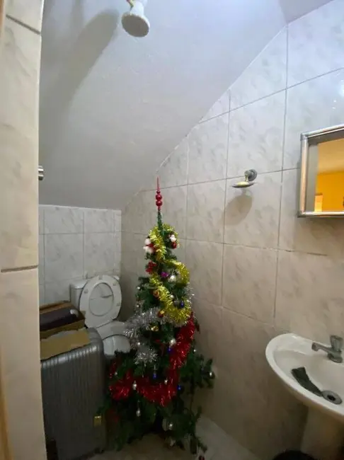 Foto 5 de Casa com 2 quartos à venda, 125m2 em Vila Zat, São Paulo - SP