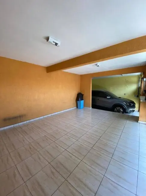 Foto 1 de Casa com 2 quartos à venda, 125m2 em Vila Zat, São Paulo - SP