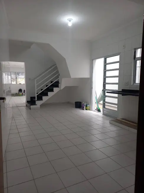 Sobrado com 2 quartos à venda, 157m2 em Jardim Regina, São Paulo - SP - imagem 8 Foto 8 de Sobrado com 2 quartos à venda, 157m2 em Jardim Regina, São Paulo - SP