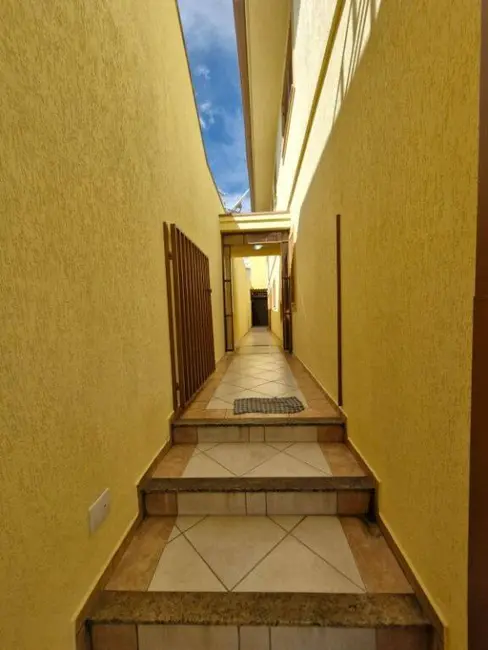 Sobrado com 4 quartos à venda, 180m2 em Vila Bonilha, São Paulo - SP - imagem 3 Foto 3 de Sobrado com 4 quartos à venda, 180m2 em Vila Bonilha, São Paulo - SP