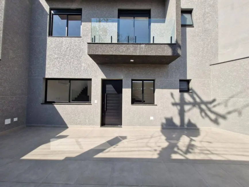 Sobrado com 3 quartos à venda, 125m2 em Parque São Domingos, São Paulo - SP - imagem 3 Foto 3 de Sobrado com 3 quartos à venda, 125m2 em Parque São Domingos, São Paulo - SP