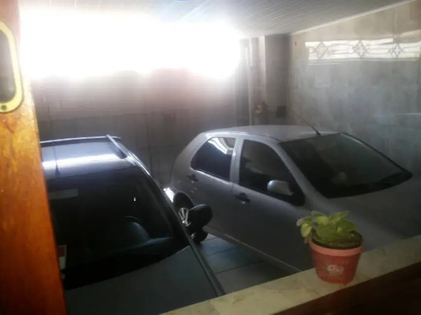 Foto 2 de Sobrado com 4 quartos à venda, 243m2 em Jardim Modelo, São Paulo - SP