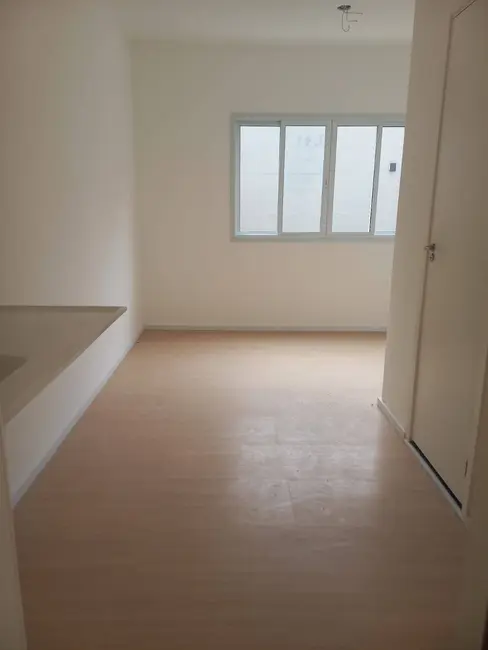 Foto 1 de Apartamento para alugar, 16m2 em Vila Pereira Barreto, São Paulo - SP