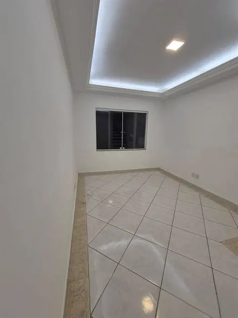 Sobrado com 2 quartos à venda, 190m2 em Parque Ramos Freitas, São Paulo - SP - imagem 8 Foto 8 de Sobrado com 2 quartos à venda, 190m2 em Parque Ramos Freitas, São Paulo - SP