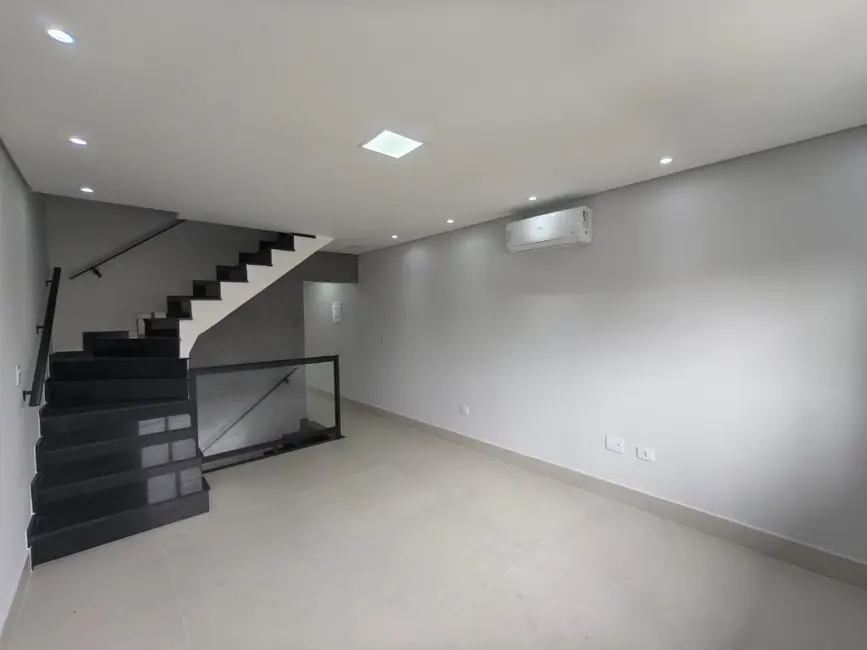 Sobrado com 3 quartos à venda, 160m2 em Parque São Domingos, São Paulo - SP - imagem 7 Foto 7 de Sobrado com 3 quartos à venda, 160m2 em Parque São Domingos, São Paulo - SP