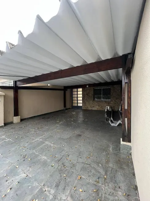 Foto 3 de Sobrado com 3 quartos à venda, 170m2 em Jardim Regina, São Paulo - SP