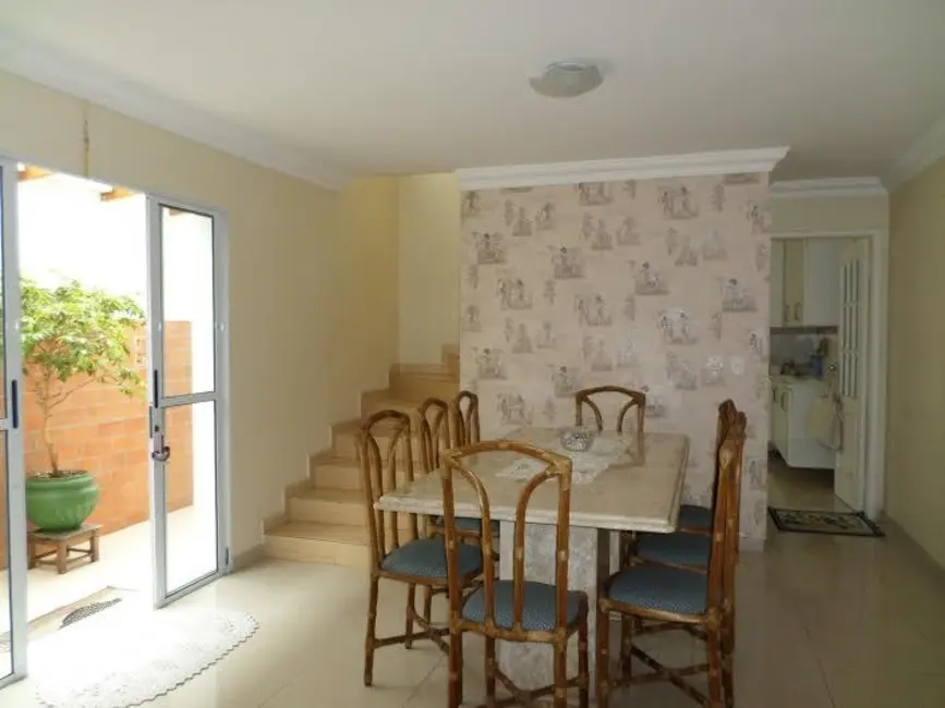 Sobrado com 2 quartos à venda, 175m2 em Jardim Bonfiglioli, São Paulo - SP - imagem 3 Foto 3 de Sobrado com 2 quartos à venda, 175m2 em Jardim Bonfiglioli, São Paulo - SP