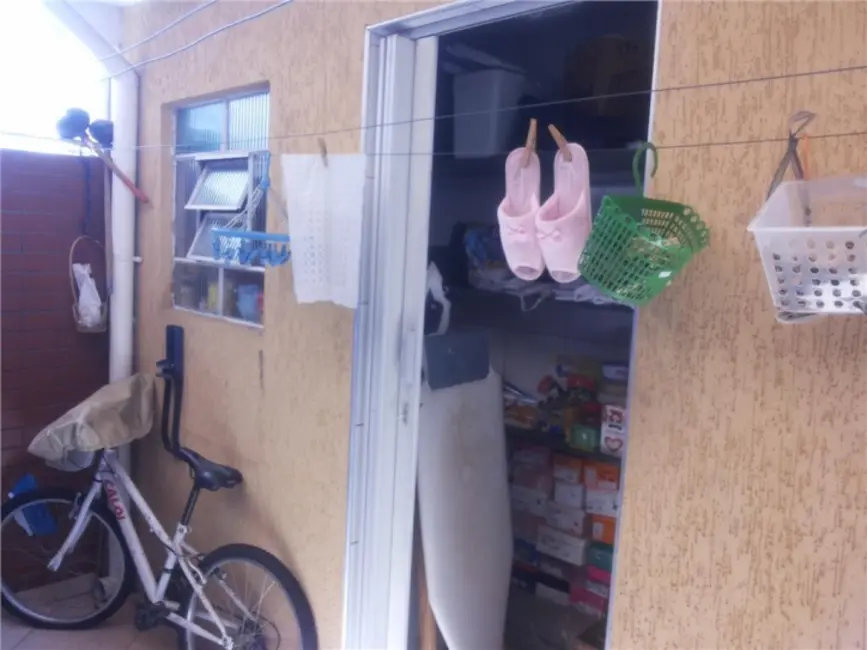 Sobrado com 3 quartos à venda, 112m2 em Jardim Regina, São Paulo - SP - imagem 5 Foto 5 de Sobrado com 3 quartos à venda, 112m2 em Jardim Regina, São Paulo - SP