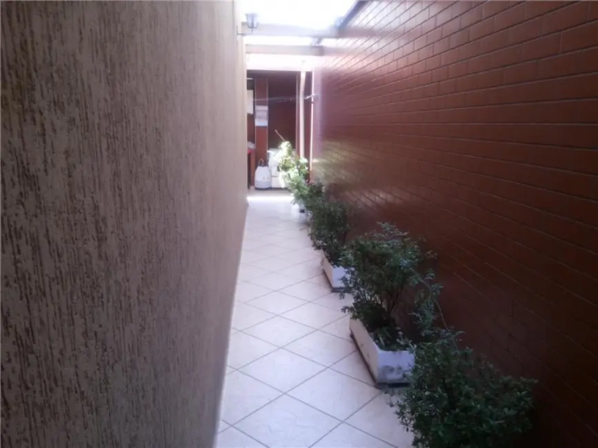 Sobrado com 3 quartos à venda, 112m2 em Jardim Regina, São Paulo - SP - imagem 3 Foto 3 de Sobrado com 3 quartos à venda, 112m2 em Jardim Regina, São Paulo - SP