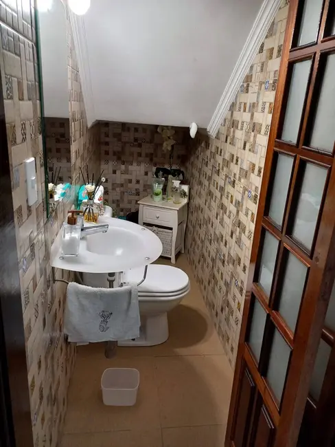 Foto 2 de Sobrado com 3 quartos à venda, 432m2 em Vila Cruz das Almas, São Paulo - SP