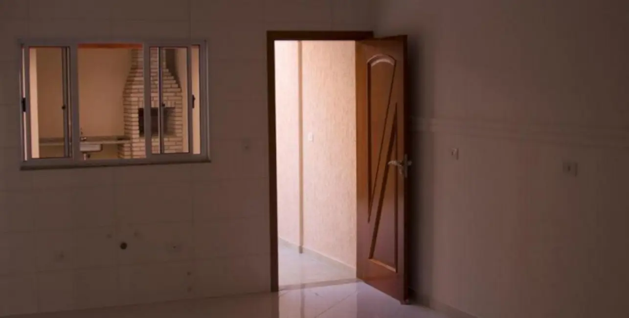 Sobrado com 3 quartos à venda, 120m2 em Jardim Regina, São Paulo - SP - imagem 4 Foto 4 de Sobrado com 3 quartos à venda, 120m2 em Jardim Regina, São Paulo - SP