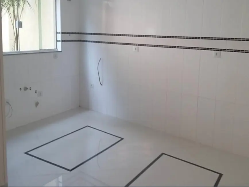 Sobrado com 3 quartos à venda, 170m2 em Parque São Domingos, São Paulo - SP - imagem 9 Foto 9 de Sobrado com 3 quartos à venda, 170m2 em Parque São Domingos, São Paulo - SP