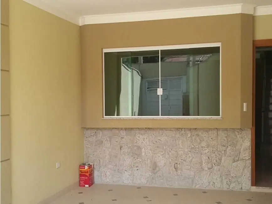 Sobrado com 3 quartos à venda, 170m2 em Parque São Domingos, São Paulo - SP - imagem 4 Foto 4 de Sobrado com 3 quartos à venda, 170m2 em Parque São Domingos, São Paulo - SP