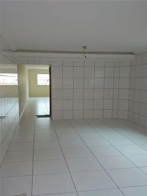 Sobrado com 3 quartos à venda, 200m2 em Jardim Regina, São Paulo - SP - imagem 4 Foto 4 de Sobrado com 3 quartos à venda, 200m2 em Jardim Regina, São Paulo - SP