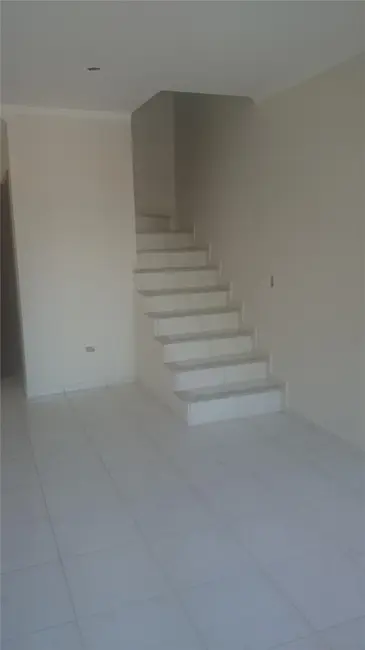 Sobrado com 2 quartos à venda, 90m2 em Jardim Mariliza, São Paulo - SP - imagem 6 Foto 6 de Sobrado com 2 quartos à venda, 90m2 em Jardim Mariliza, São Paulo - SP