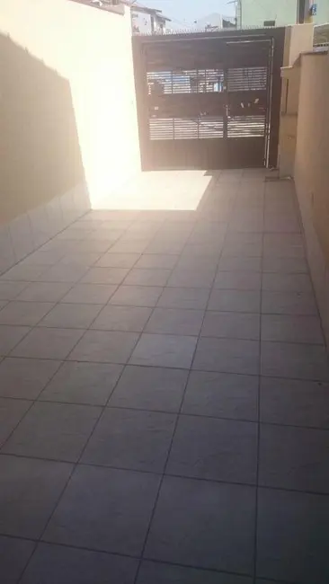 Sobrado com 2 quartos à venda, 90m2 em Jardim Mariliza, São Paulo - SP - imagem 2 Foto 2 de Sobrado com 2 quartos à venda, 90m2 em Jardim Mariliza, São Paulo - SP