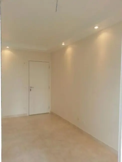 Foto 4 de Apartamento com 2 quartos à venda, 55m2 em Vila Cruz das Almas, São Paulo - SP