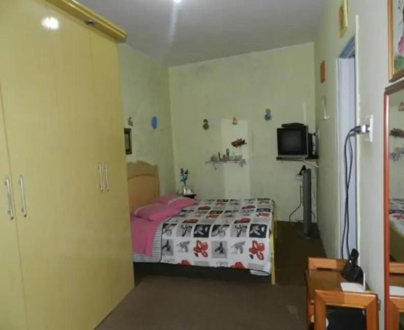 Foto 1 de Casa com 3 quartos à venda, 120m2 em Vila Pereira Barreto, São Paulo - SP