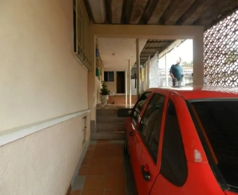 Foto 3 de Casa com 3 quartos à venda, 120m2 em Vila Pereira Barreto, São Paulo - SP