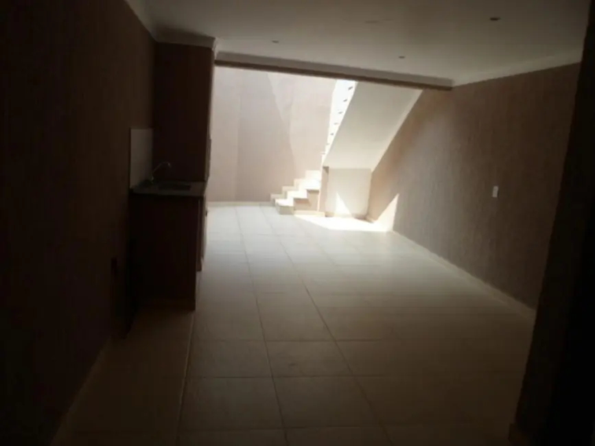 Sobrado com 3 quartos à venda, 200m2 em Jardim Cidade Pirituba, São Paulo - SP - imagem 8 Foto 8 de Sobrado com 3 quartos à venda, 200m2 em Jardim Cidade Pirituba, São Paulo - SP