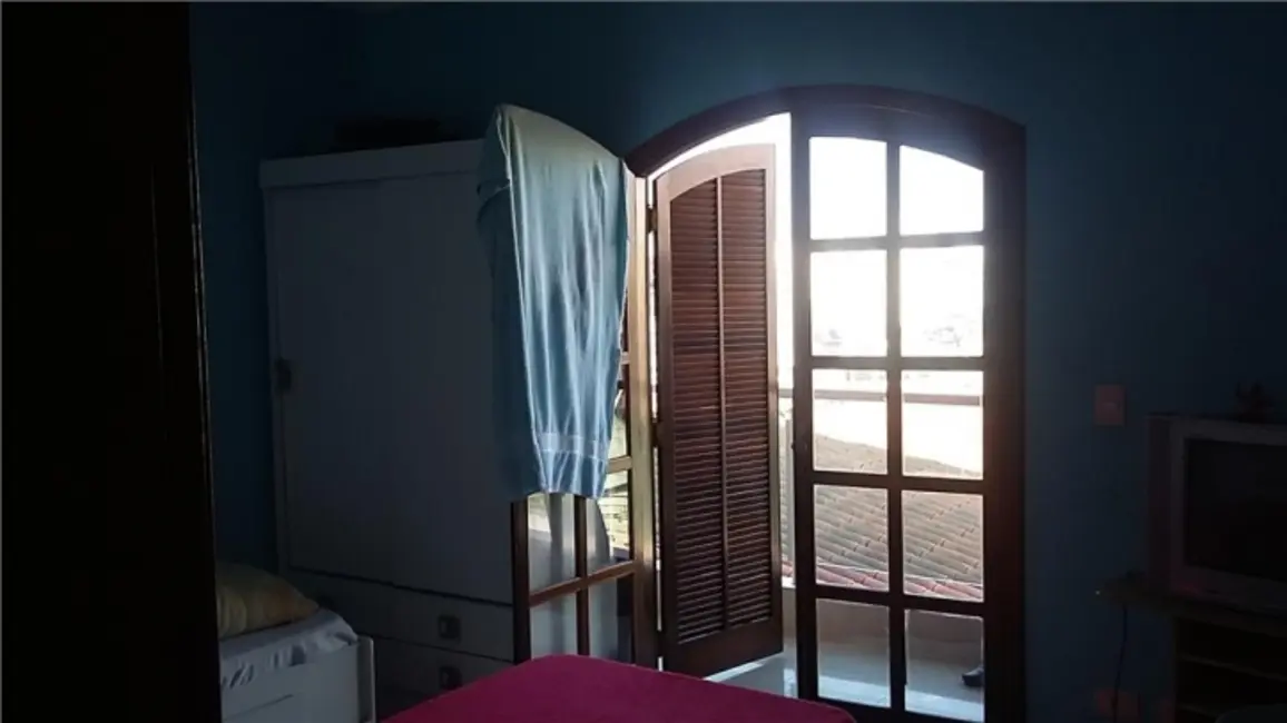 Foto 9 de Sobrado com 3 quartos à venda, 300m2 em Vila Pereira Cerca, São Paulo - SP