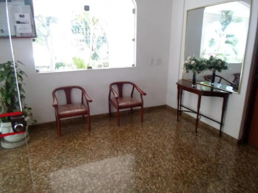 Foto 3 de Apartamento com 2 quartos para alugar, 50m2 em Vila Pereira Cerca, São Paulo - SP