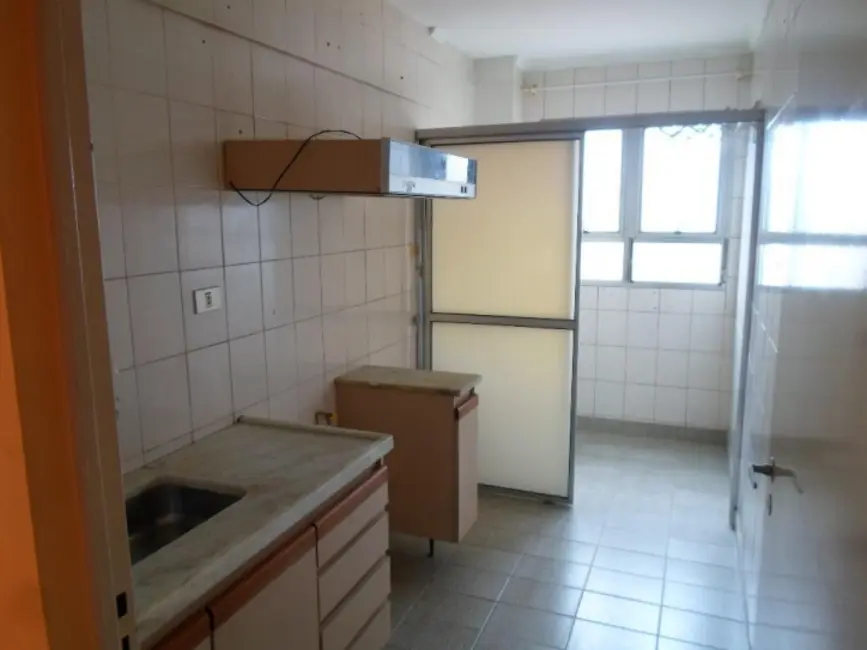 Foto 5 de Apartamento com 2 quartos para alugar, 50m2 em Vila Pereira Cerca, São Paulo - SP