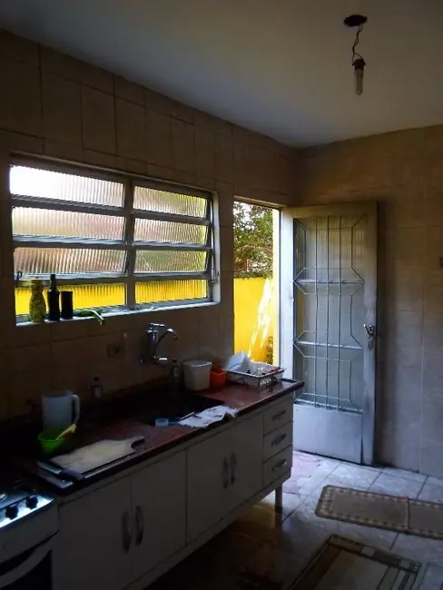 Sobrado com 3 quartos à venda, 200m2 em Vila Pereira Barreto, São Paulo - SP - imagem 5 Foto 5 de Sobrado com 3 quartos à venda, 200m2 em Vila Pereira Barreto, São Paulo - SP