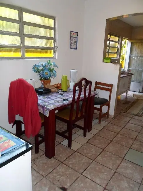 Sobrado com 3 quartos à venda, 200m2 em Vila Pereira Barreto, São Paulo - SP - imagem 8 Foto 8 de Sobrado com 3 quartos à venda, 200m2 em Vila Pereira Barreto, São Paulo - SP