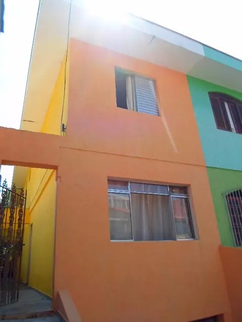 Sobrado com 3 quartos à venda, 200m2 em Vila Pereira Barreto, São Paulo - SP - imagem 2 Foto 2 de Sobrado com 3 quartos à venda, 200m2 em Vila Pereira Barreto, São Paulo - SP