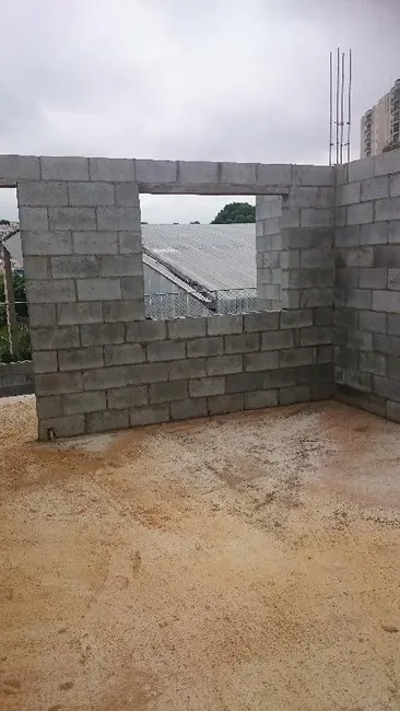 Foto 1 de Sobrado com 3 quartos à venda, 150m2 em Jardim Mariliza, São Paulo - SP