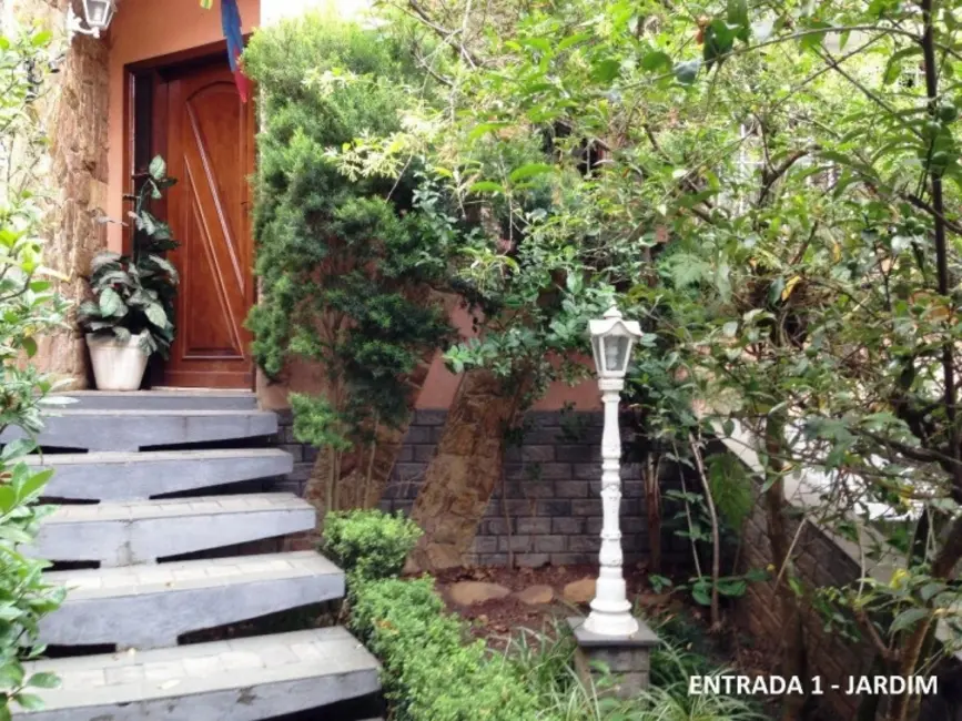 Sobrado com 3 quartos à venda, 340m2 em Jardim Pinheiros, São Paulo - SP - imagem 6 Foto 6 de Sobrado com 3 quartos à venda, 340m2 em Jardim Pinheiros, São Paulo - SP