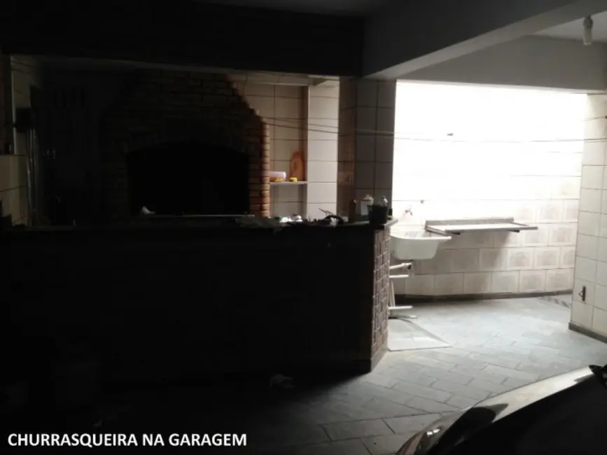 Sobrado com 3 quartos à venda, 340m2 em Jardim Pinheiros, São Paulo - SP - imagem 4 Foto 4 de Sobrado com 3 quartos à venda, 340m2 em Jardim Pinheiros, São Paulo - SP