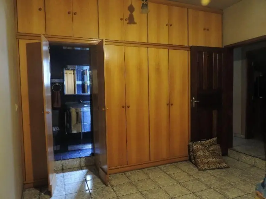 Casa com 3 quartos à venda, 250m2 em Vila Zat, São Paulo - SP - imagem 4 Foto 4 de Casa com 3 quartos à venda, 250m2 em Vila Zat, São Paulo - SP