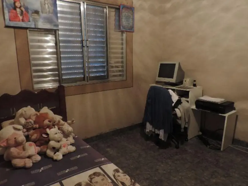 Casa com 3 quartos à venda, 250m2 em Vila Zat, São Paulo - SP - imagem 3 Foto 3 de Casa com 3 quartos à venda, 250m2 em Vila Zat, São Paulo - SP