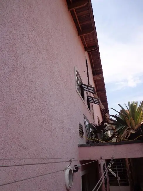 Sobrado com 3 quartos à venda, 160m2 em Jardim Cidade Pirituba, São Paulo - SP - imagem 4 Foto 4 de Sobrado com 3 quartos à venda, 160m2 em Jardim Cidade Pirituba, São Paulo - SP